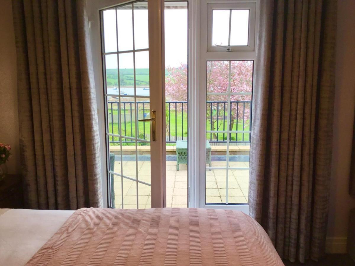 אלנמות' Westlea Guest House מראה חיצוני תמונה