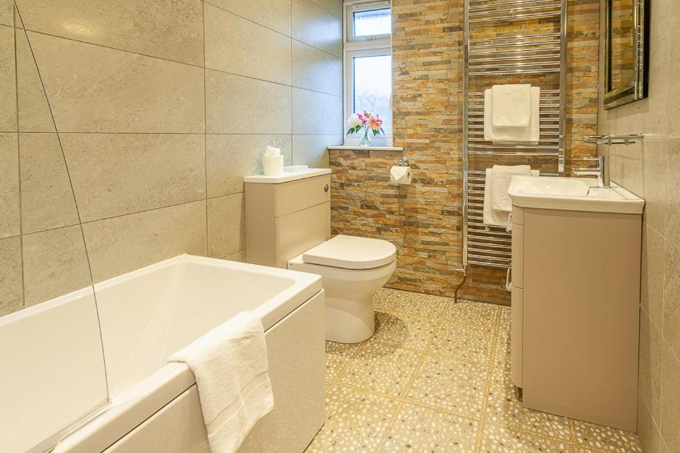 אלנמות' Westlea Guest House מראה חיצוני תמונה