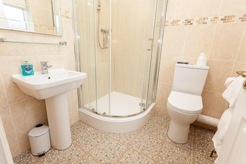 אלנמות' Westlea Guest House מראה חיצוני תמונה