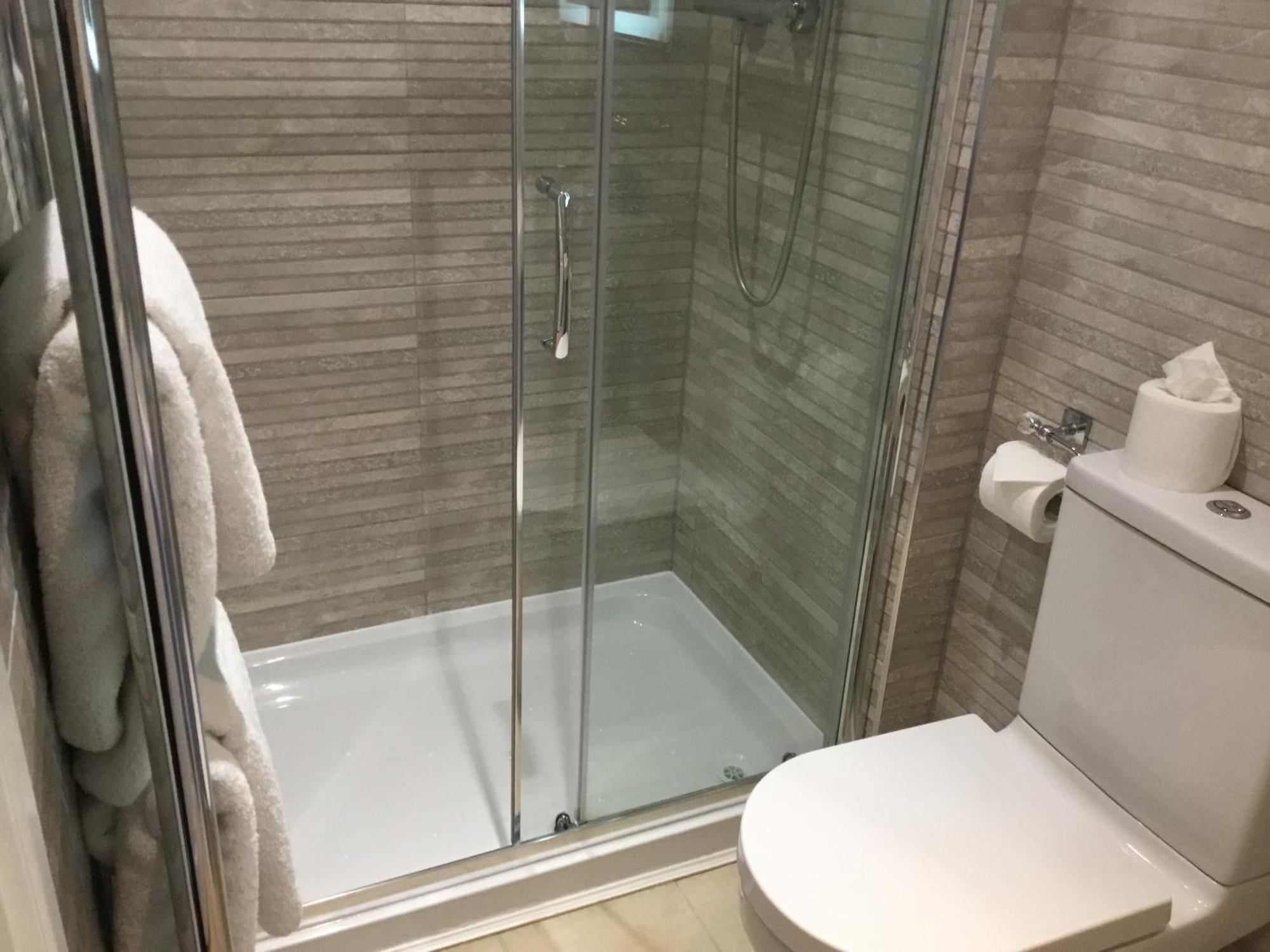 אלנמות' Westlea Guest House חדר תמונה